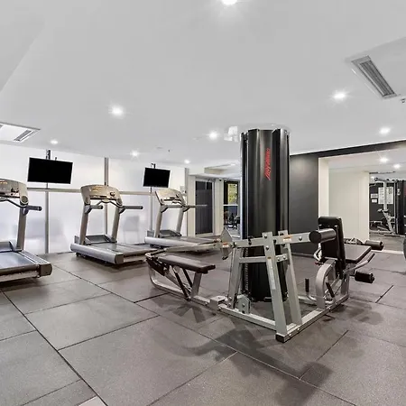 Sleeps 4 People - Centre - 100m To New Casino