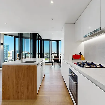 Corner 2 Bed With Views Level 11 - Fortitude Valley Apartment