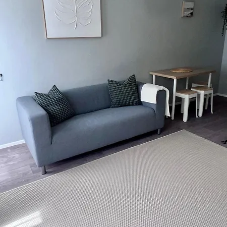 Apartment U3-funky Unit With Privateentry Quietcentre Newac New Smart Tv *