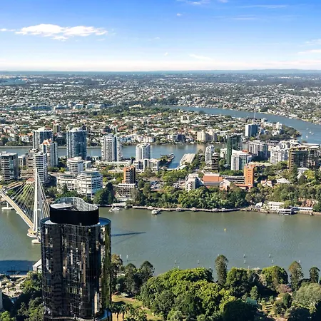 Queen's Wharf | Skyline Getaway | Pool + Views