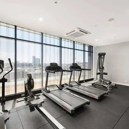 St Modern 1br Pool Parking Apartment Brisbane