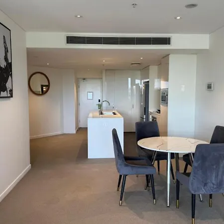 Apartment Spacious 2 Bedroom In The Heart Of Cbd *