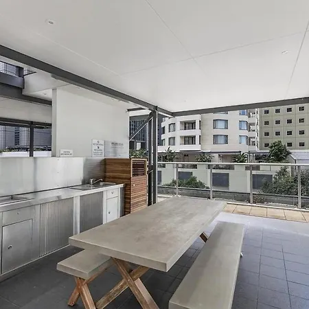 Centre With Awesome Views! Apartment *