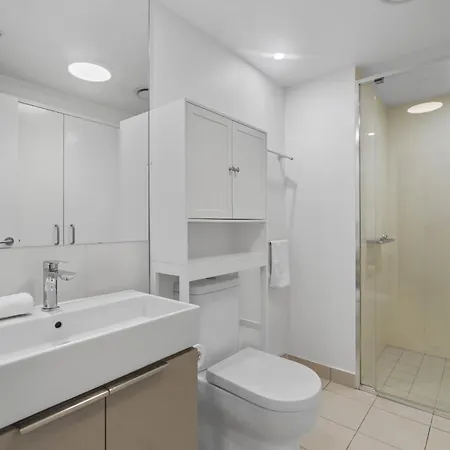 Hamilton Riverview With Balcony & Pool * Brisbane