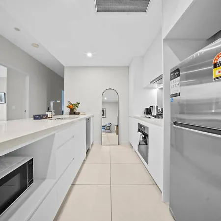Southside 2br Near Garden And Sunnybank *