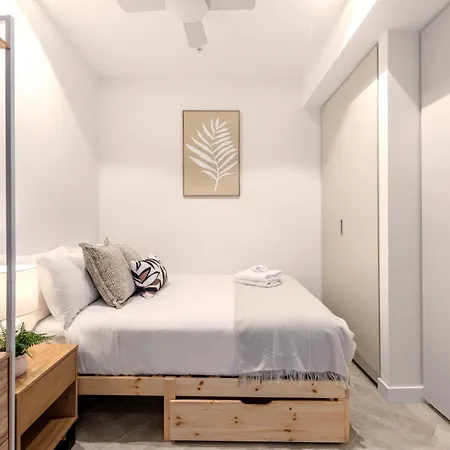 Apartment Queens Wharf | Lavish Gem, Majestic View, Parking! *