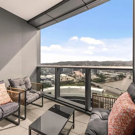 Queen's Wharf | Lights Escape + Pool, Parking Apartment