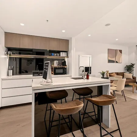 Apartment Queen's Wharf | Lights Escape + Pool, Parking