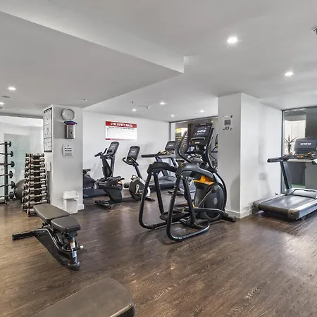 Retreat With Private Balcony * Brisbane
