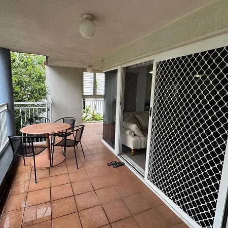 Apartment Russell Place Spacious 2br Balcony&garag *