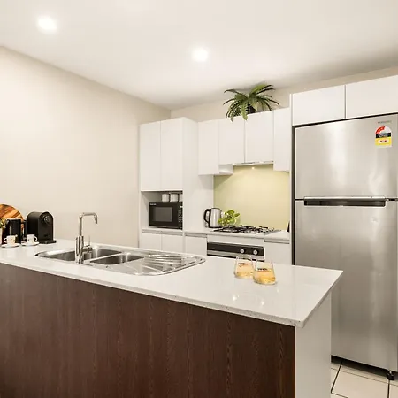 Riverside Living - Walk To Suncorp Stadium * Brisbane