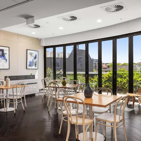 Apartment Lights Retreat - Fortitude Valley