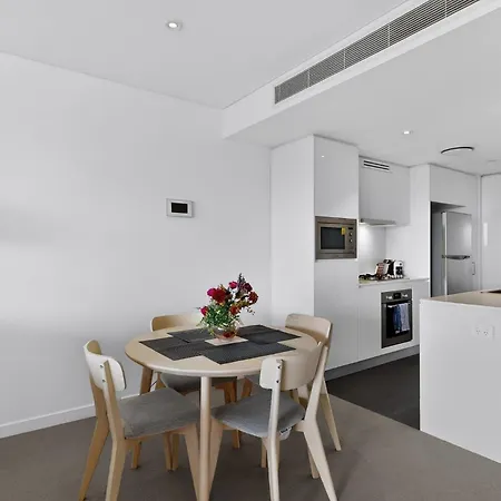 Apartment Level 15 Skytower 2br Cbd Retreat *