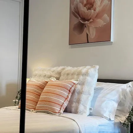 Apartment Fortitude Valley By Flatiron High Floor 2bd