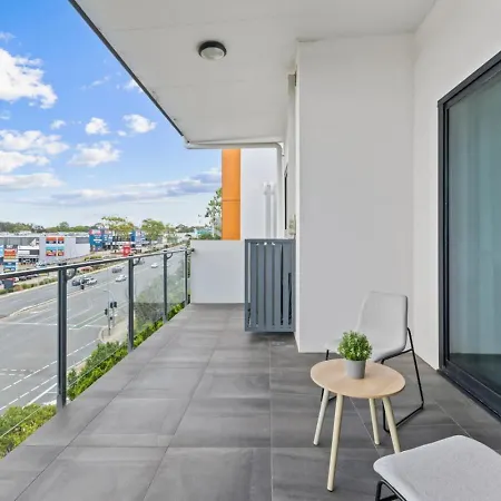 2bedroom Balcony Close To The Apartment
