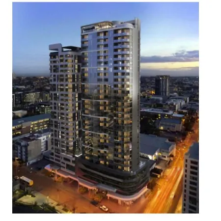 Apartment 2br Escape At Lucid