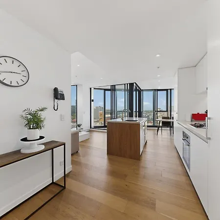 Corner 2 Bed With Views Level 11 - Fortitude Valley * Brisbane