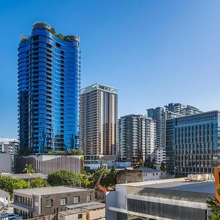 Apartment Spacious Luxury 2br Southbank With Parking Brisbane