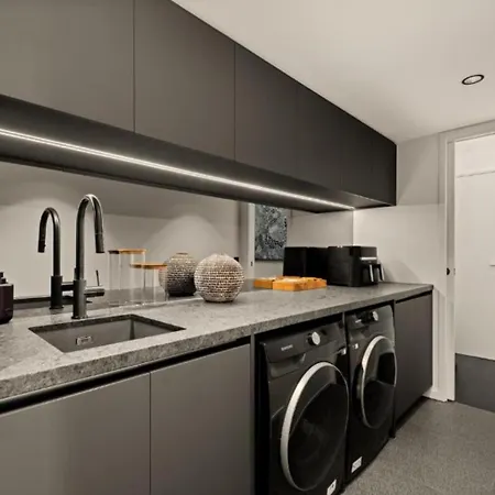 Luxury Woolstore Teneriffe Apartment Brisbane