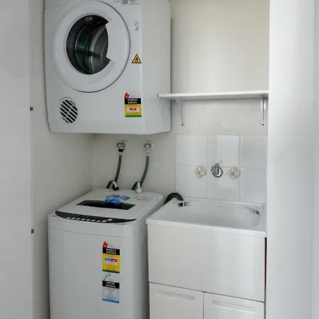 Apartment 1br Loft Kangaroo Point Sleeps 4 Adults