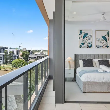 Modern 2br On Coronation Drive, Toowong Apartment *