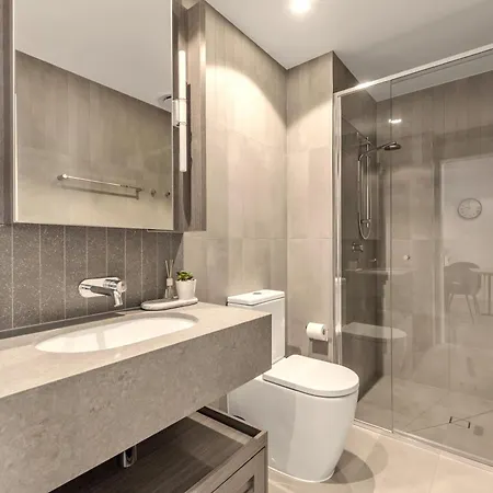 Queen's Wharf 1br Balcony With Free Parking
