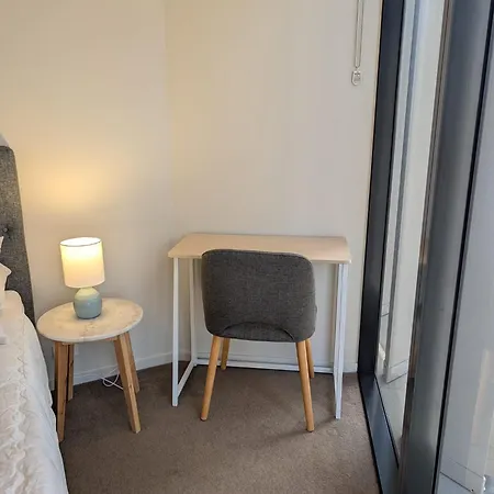 Premium Unit W/ Rooftop Pool In The Heart