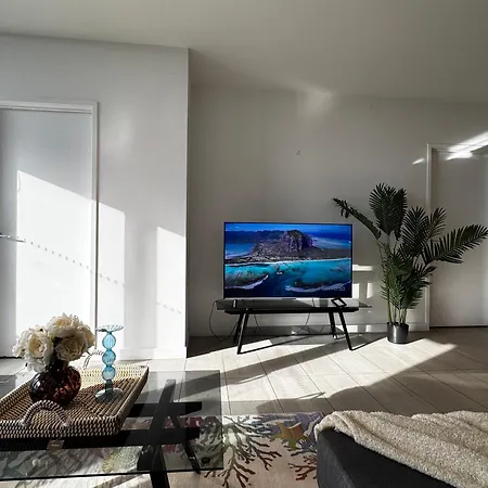 Fortitude Valley By Flatiron High Floor 2bd * Brisbane