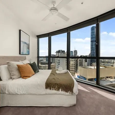 Lavish 3 Bedroom In Queens Wharf With Car Park Apartment