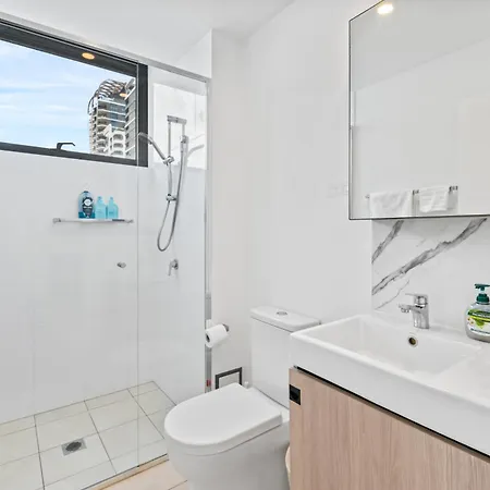 The Cityscape Pad With 2br, 3-bed & Free Parking Brisbane