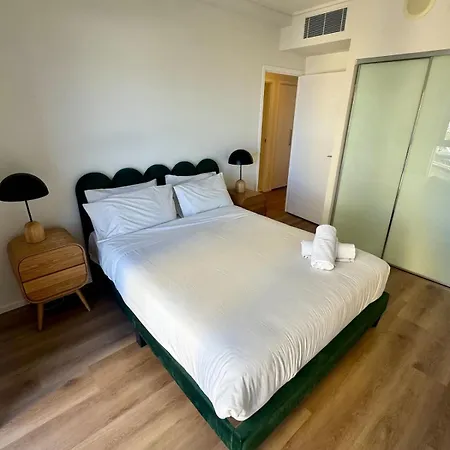Skyline Escape - 3 Bedroom With River Views
