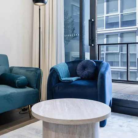 Apartment Rooftop Pool 2br In The Heart Of The Valley Brisbane