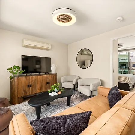 Riverside Living - Walk To Suncorp Stadium