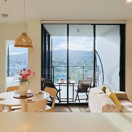 Amazing Views 2bd 2ba Homey Toowong Abode Pool M29 * Brisbane
