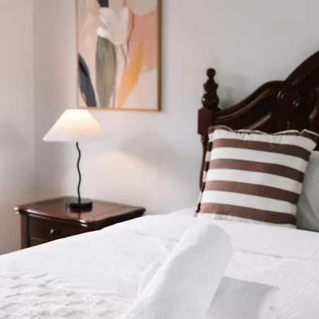 Apartment Modern 3br Near Uq, St Lucia *