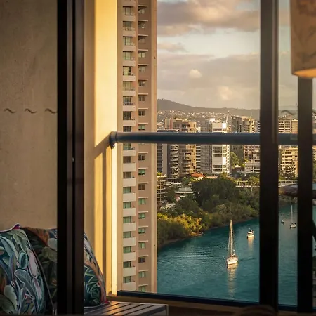 Inviting Family 2br | Cbd | Pool & Gym * Brisbane