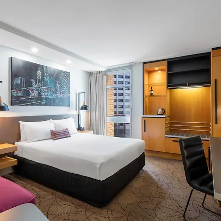 Hotel Mercure King George Square