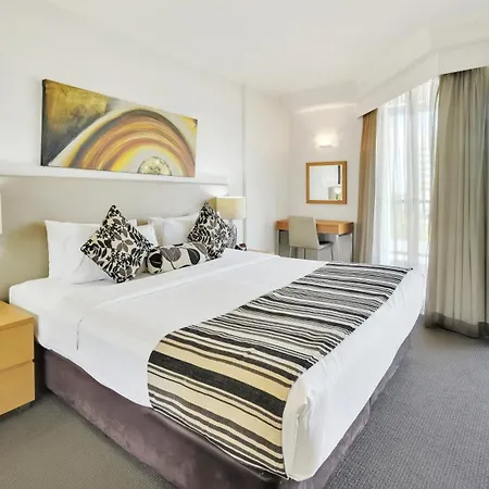 Cosmo Brisbane
