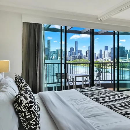 Aparthotel Cosmo 4*