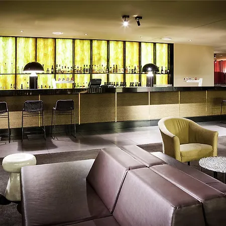 Hotel Mercure King George Square