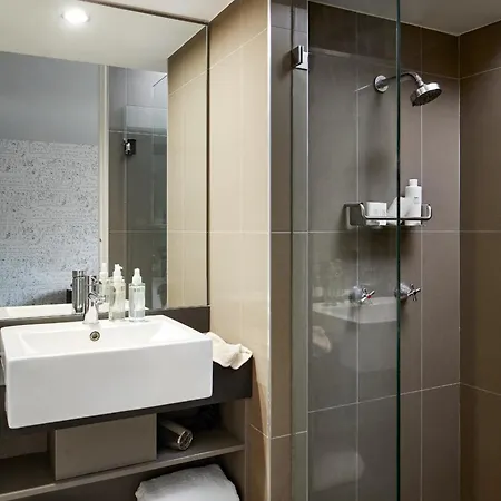 Punthill Spring Hill Aparthotel 5*