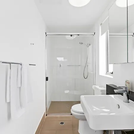 Direct Collective - Pavilion And Governor On Brookes Aparthotel 4*