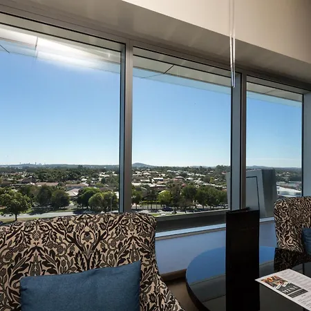 Calamvale And Conference Centre Hotel