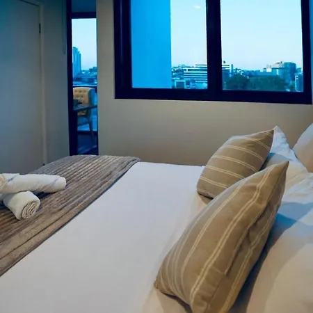 Skyline Serenity,sunset Views, Pool, Spa, & Prime Location