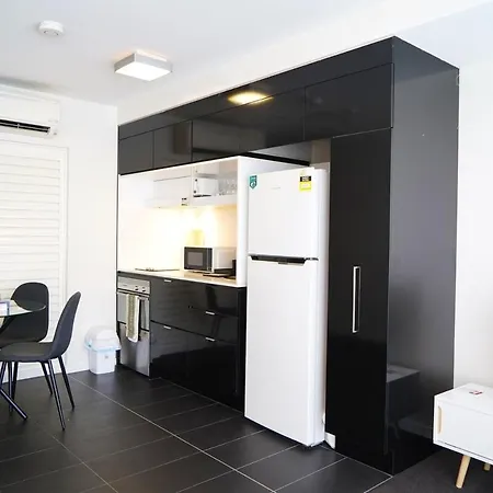 Apartment Inner-city 1br Near Showgrounds Brisbane
