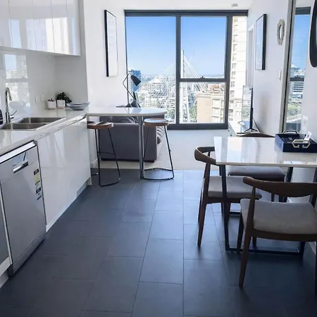 Lvl 24 In The Heart Of Cbd By Stylish * Brisbane