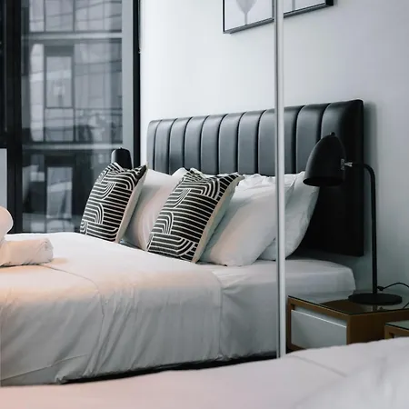 Cbd Riverview 2bed Kingbed At Tallest Building Brisbane