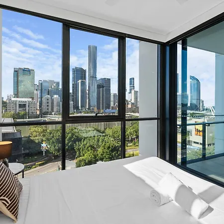 Apartment Skyline View 2beds River View
