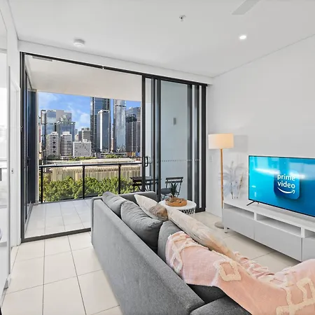 Skyline View 2beds River View Apartment