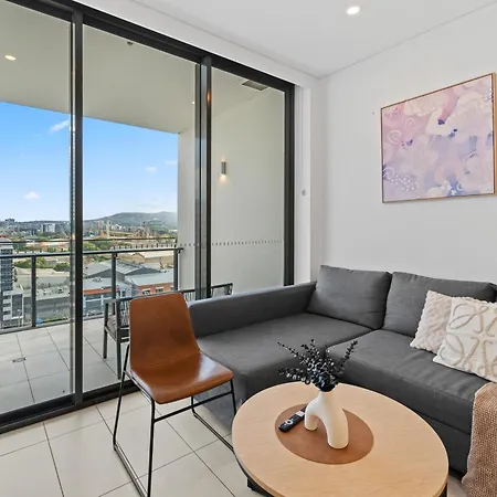 Apartment Art House With 2 Kingbeds At Cultural Centre *